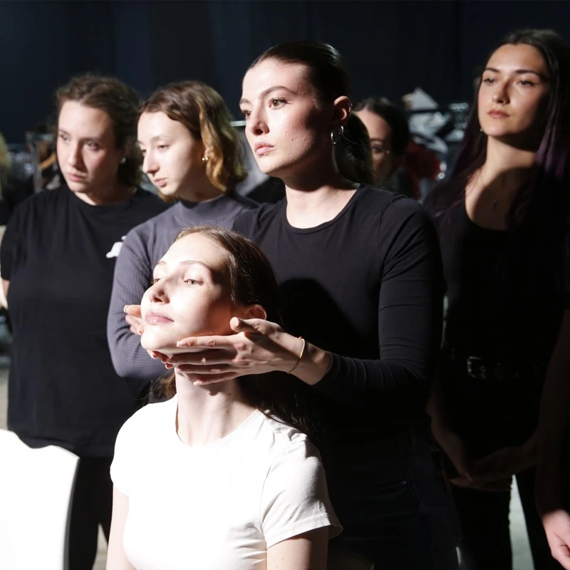 Nel Backstage del Fashion Show Oniricon